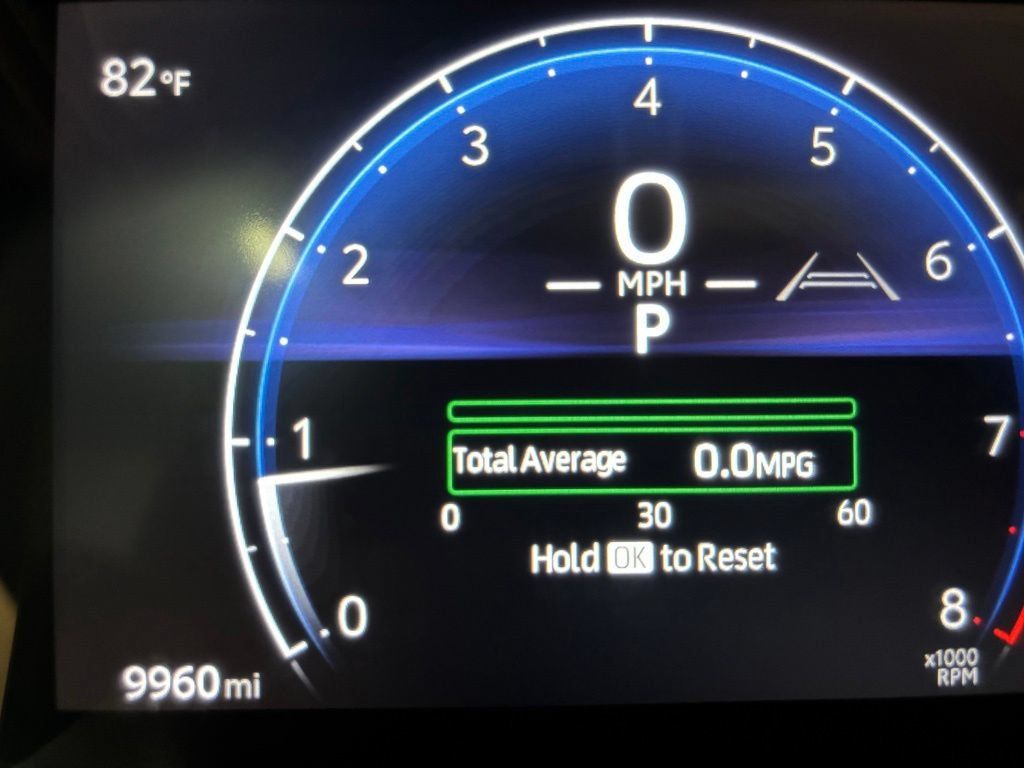 Used 2026 Toyota Corolla SE FWD image 24