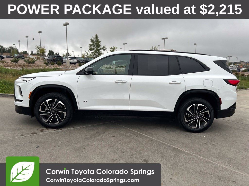Used 2026 Buick Enclave Sport Touring w/ Power Package AWD/4WD image 4