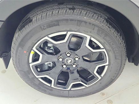 New 2025 Ford Bronco Sport Outer Banks w/ Outer Banks Tech Package+ image 16