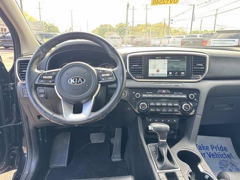 Used 2021 Kia Sportage EX w/ EX Technology Package AWD/4WD image 31