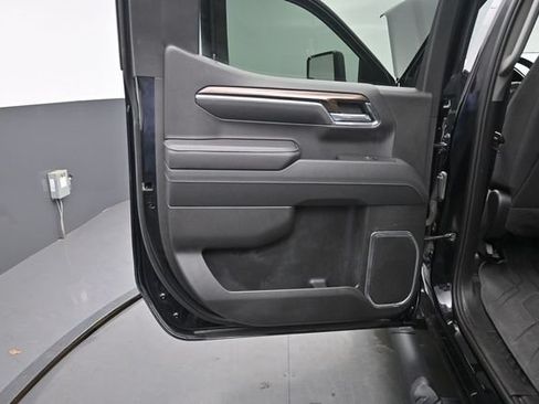 Used 2023 Chevrolet Silverado 1500 RST w/ Convenience Package II AWD/4WD image 14