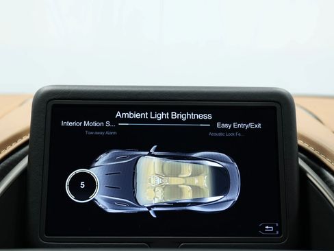 Used 2020 Aston Martin DB11 AMR image 31