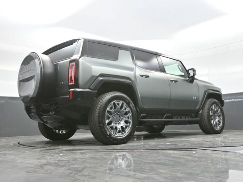 Used 2024 GMC Hummer EV 3X image 31