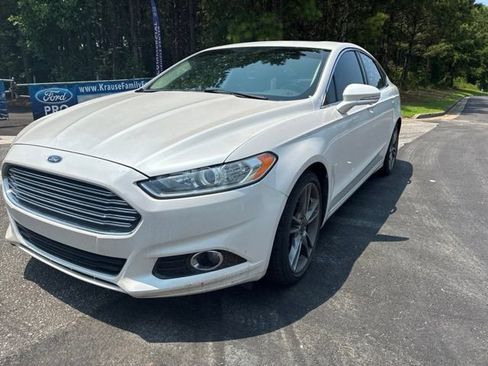 Used 2015 Ford Fusion Titanium FWD image 3