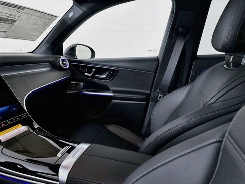 New 2026 Mercedes-Benz GLC 300 4MATIC image 26