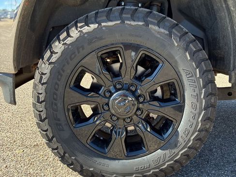 Used 2020 RAM 2500 Laramie image 8