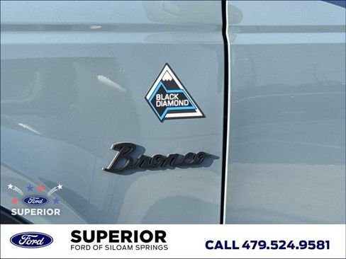 Used 2022 Ford Bronco Black Diamond AWD/4WD image 13