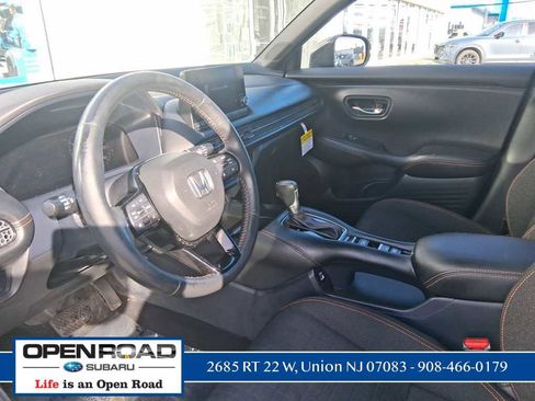 Used 2023 Honda HR-V Sport image 12