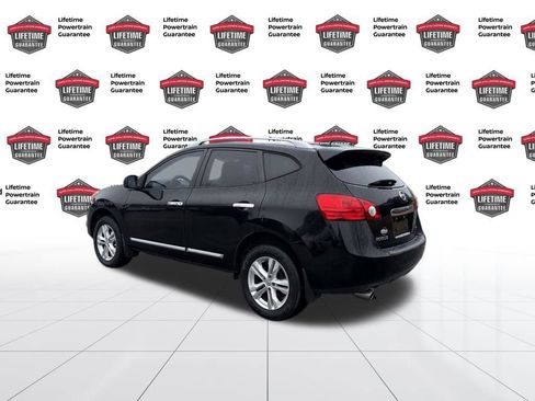 Used 2012 Nissan Rogue SV image 3
