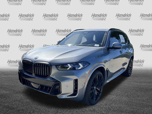 New 2026 BMW X5 xDrive40i w/ M Sport Package AWD/4WD image 5