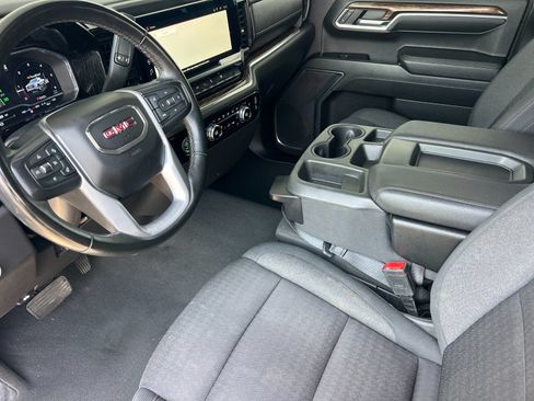 Used 2024 GMC Sierra 1500 SLE AWD/4WD image 10