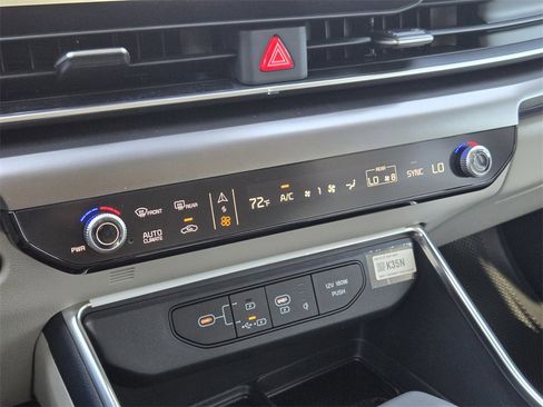 New 2026 Kia Carnival SX Prestige image 14