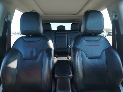 Used 2018 Jeep Compass Trailhawk w/ Leather Interior Group image 36