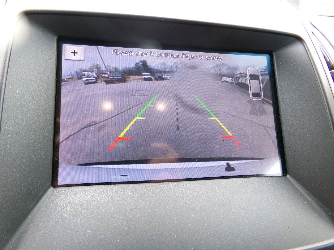 Used 2019 Ford Edge SEL FWD image 16