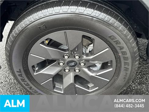 Used 2023 Ford F150 Lightning Lariat w/ Equipment Group 511A High image 14