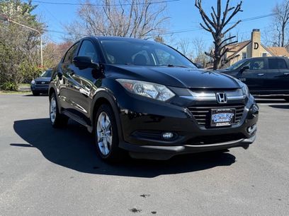 Used 2016 Honda HR-V EX