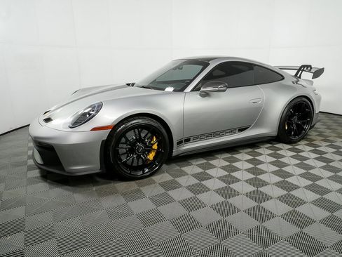 Certified 2022 Porsche 911 GT3 image 2
