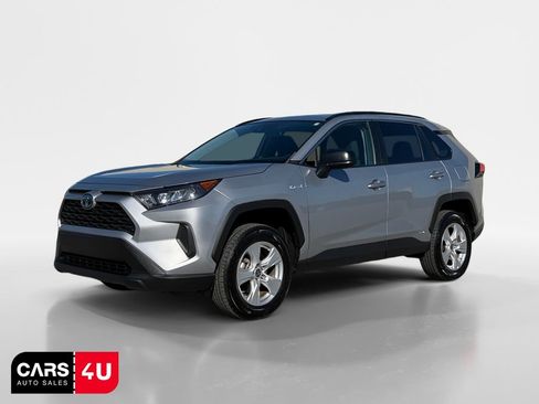 Used 2021 Toyota RAV4 LE AWD/4WD image 3