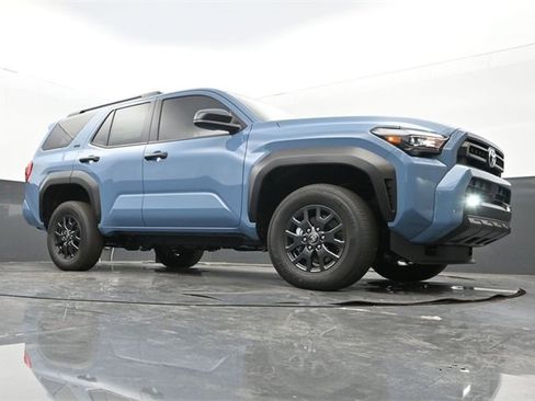 New 2025 Toyota 4Runner SR5 image 23