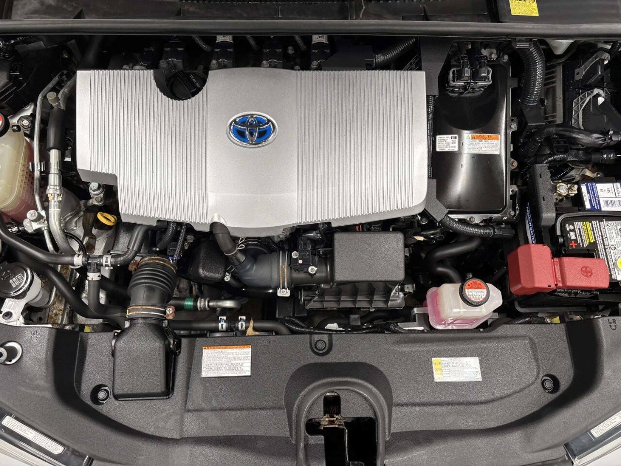 Used 2016 Toyota Prius Two FWD image 11