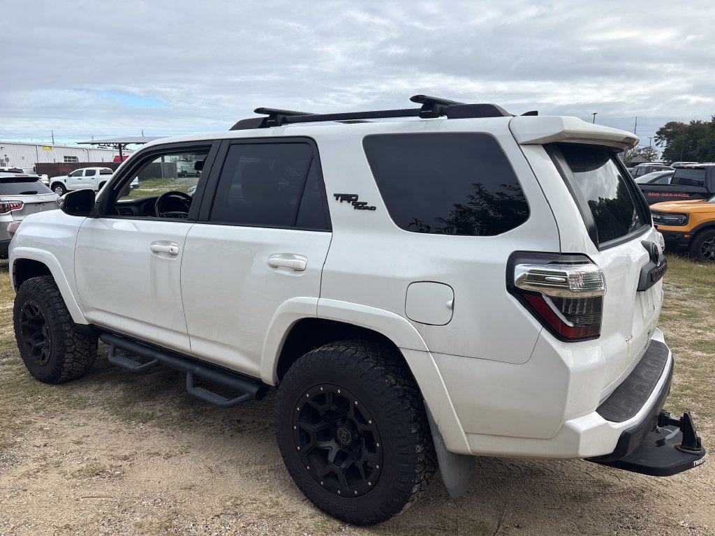 Used 2019 Toyota 4Runner TRD Off-Road Premium AWD/4WD image 17