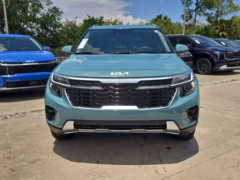 New 2026 Kia Seltos EX FWD image 3