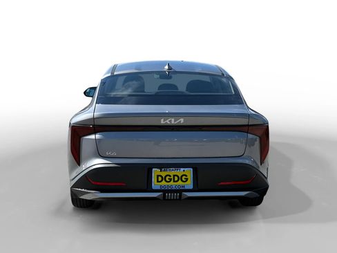 New 2026 Kia K4 LXS image 4