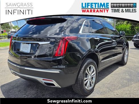 Used 2022 Cadillac XT5 Premium Luxury w/ Technology Package FWD image 9