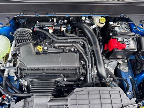 New 2026 Ford Maverick Lariat image 36