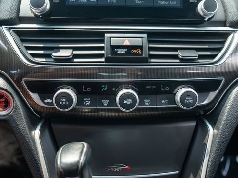 Used 2019 Honda Accord Sport image 33
