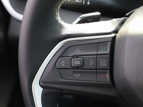 New 2025 Jeep Grand Cherokee 4WD image 21