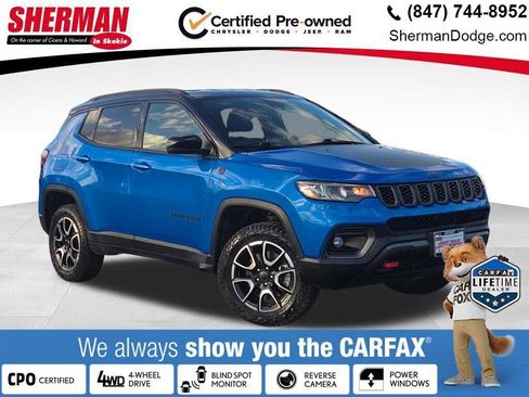 Certified 2025 Jeep Compass Trailhawk AWD/4WD image 1