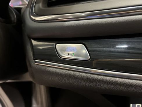 Certified 2022 Buick Enclave Essence w/ Experience Buick Package FWD image 16