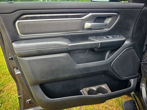 Used 2020 RAM 1500 Big Horn AWD/4WD image 10