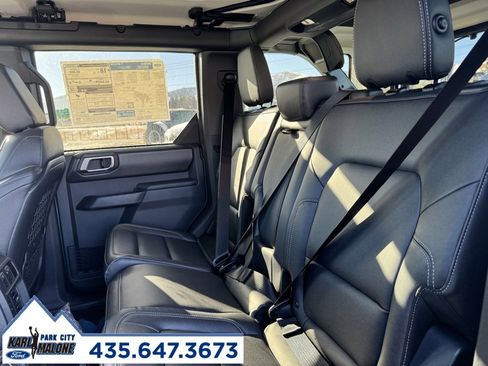 New 2025 Ford Bronco Badlands image 15