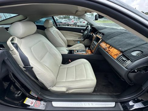 Used 2007 Jaguar XKR R RWD image 10