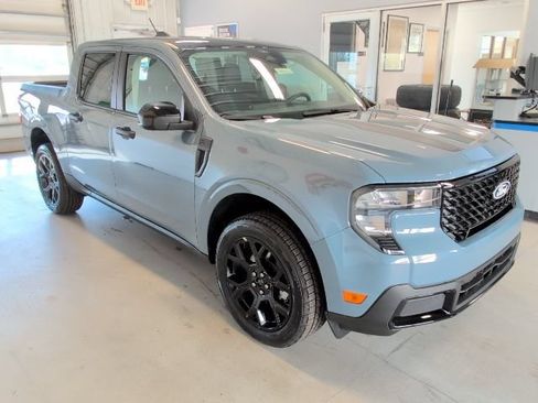 New 2026 Ford Maverick XLT w/ XLT Luxury Package AWD/4WD image 7