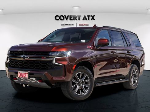 Used 2022 Chevrolet Tahoe Z71 w/ Luxury Package AWD/4WD image 2