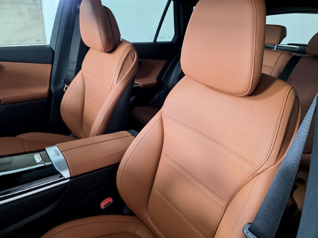 New 2027 Mercedes-Benz GLC 300 image 8