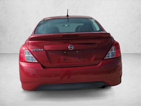 Used 2015 Nissan Versa S Plus FWD image 4