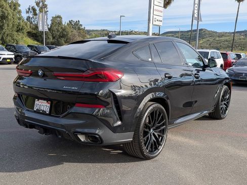 Used 2023 BMW X6 xDrive40i w/ M Sport Package image 11