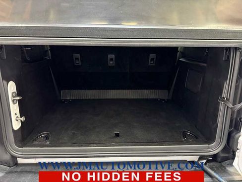 Used 2023 Ford Bronco Wildtrak image 16