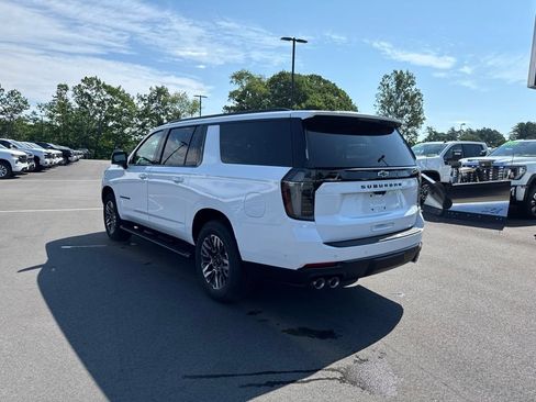 New 2026 Chevrolet Suburban Z71 w/ Z71 Off-Road Package AWD/4WD image 9