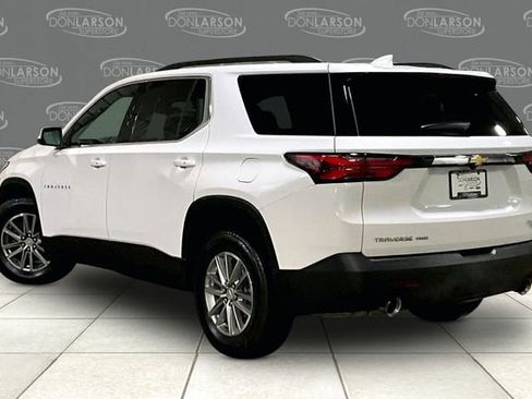 Used 2023 Chevrolet Traverse LT image 5