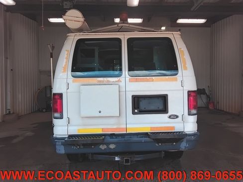 Used 2008 Ford E-350 and Econoline 350 Super Duty RWD image 8
