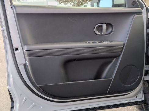 New 2026 Hyundai Ioniq 5 SEL image 13