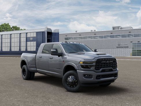 New 2026 RAM 3500 Limited image 5