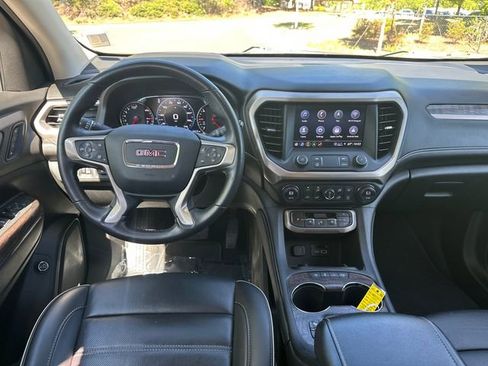 Used 2021 GMC Acadia Denali w/ Denali Technology Package FWD image 27