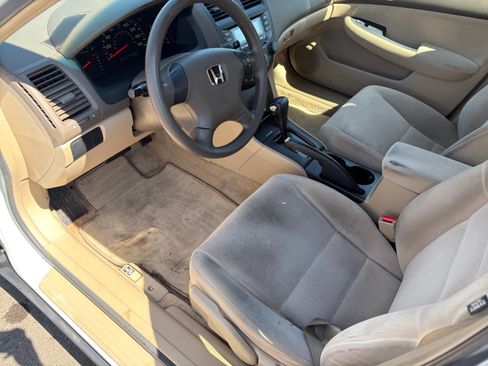 Used 2005 Honda Accord LX image 14