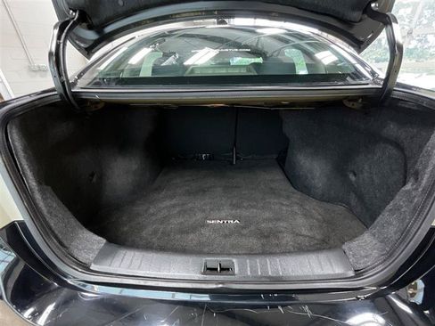 Used 2019 Nissan Sentra SV FWD image 23